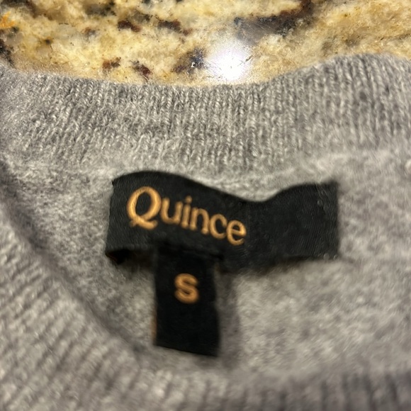 Gray cashmere sweater - Picture 2 of 5